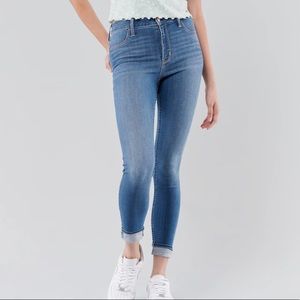 Hollister High-Rise Super Skinny Jeans: Size 0 - Short/Petite